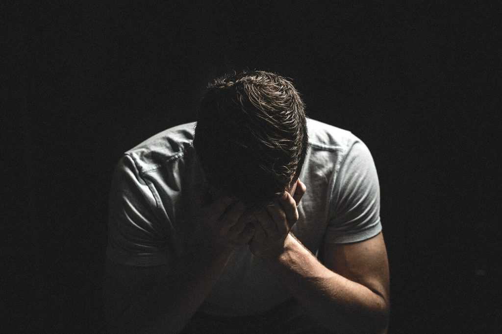 גירושין עקב אלימות: מה אומר החוק?
